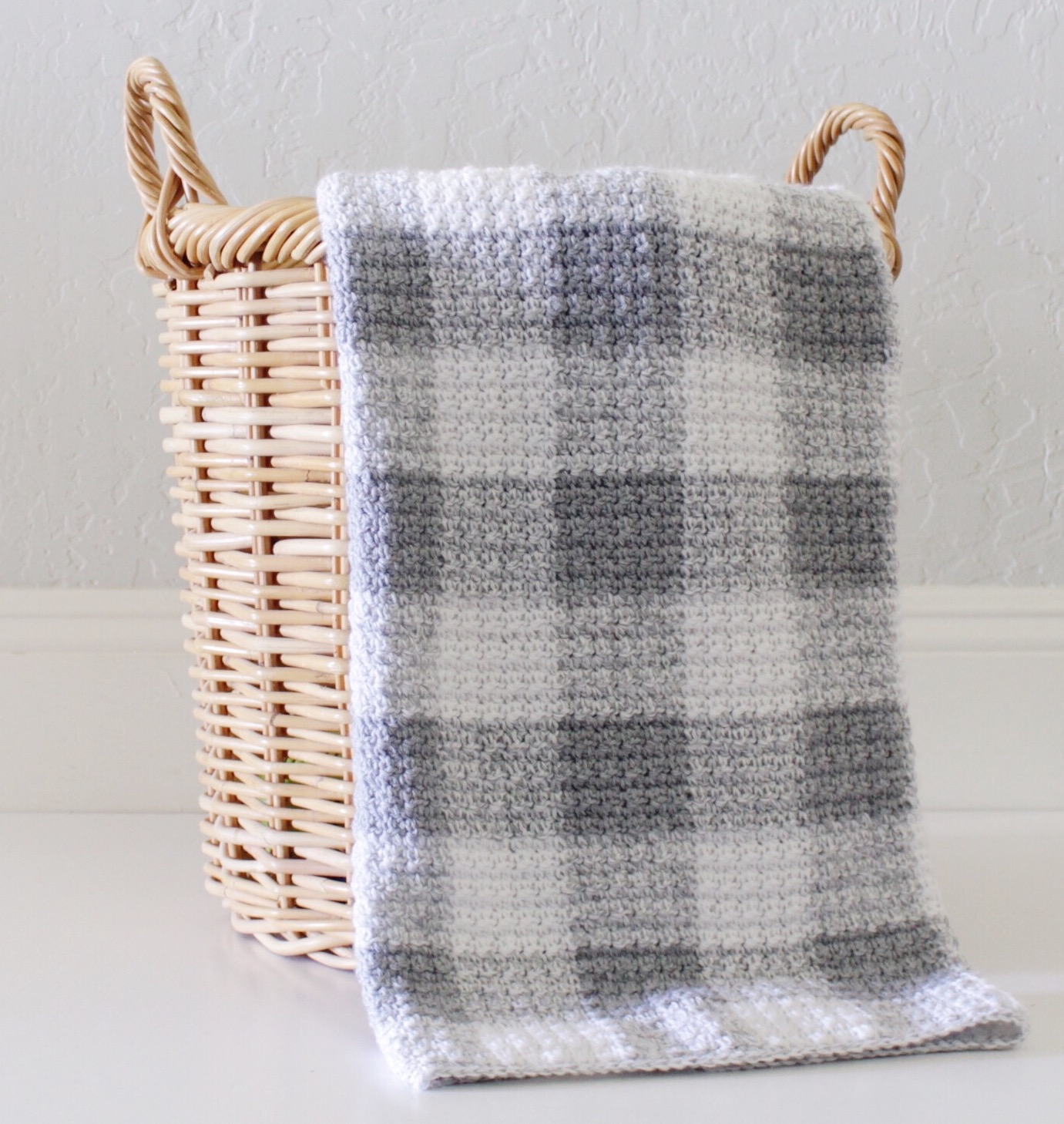 Crochet Grey Gingham Blanket | Daisy Farm Crafts