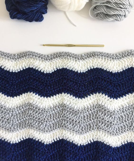 Crochet Ripple Blanket in navy gray and white
