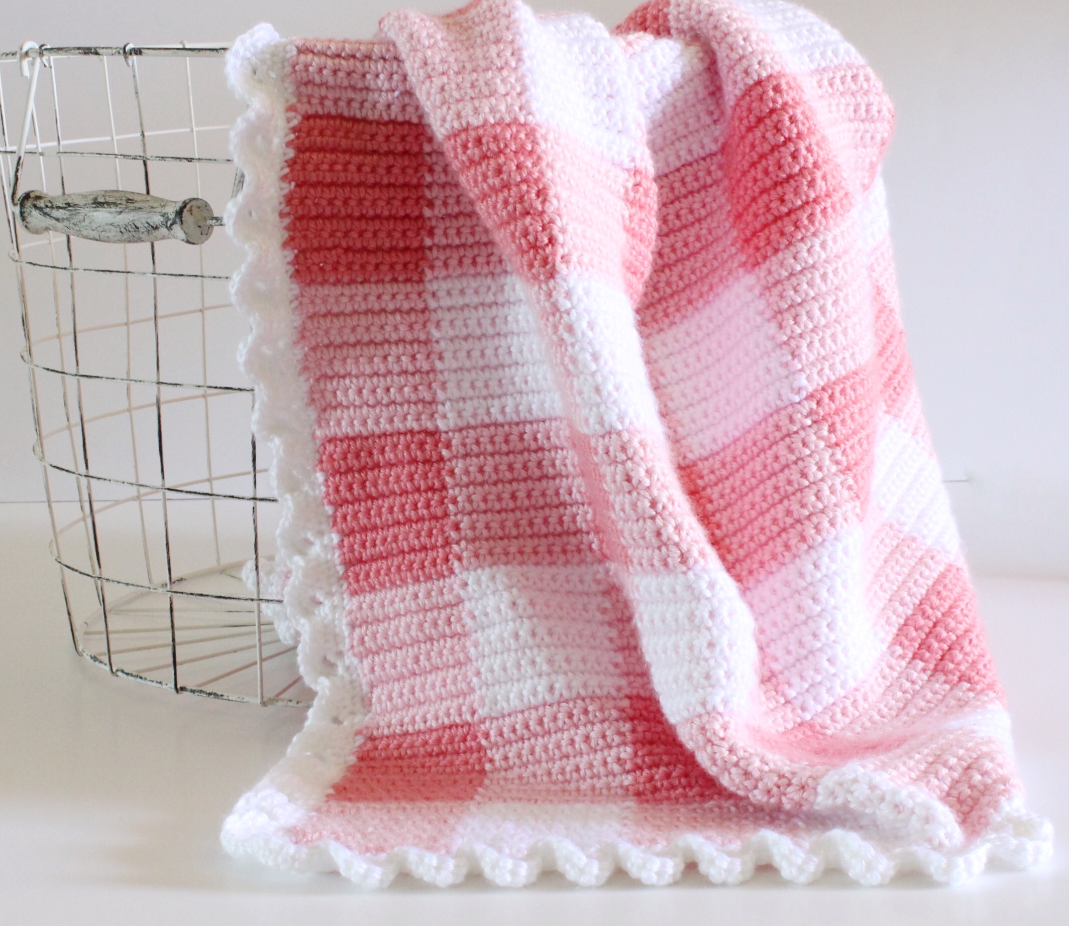 gingham crochet baby blanket
