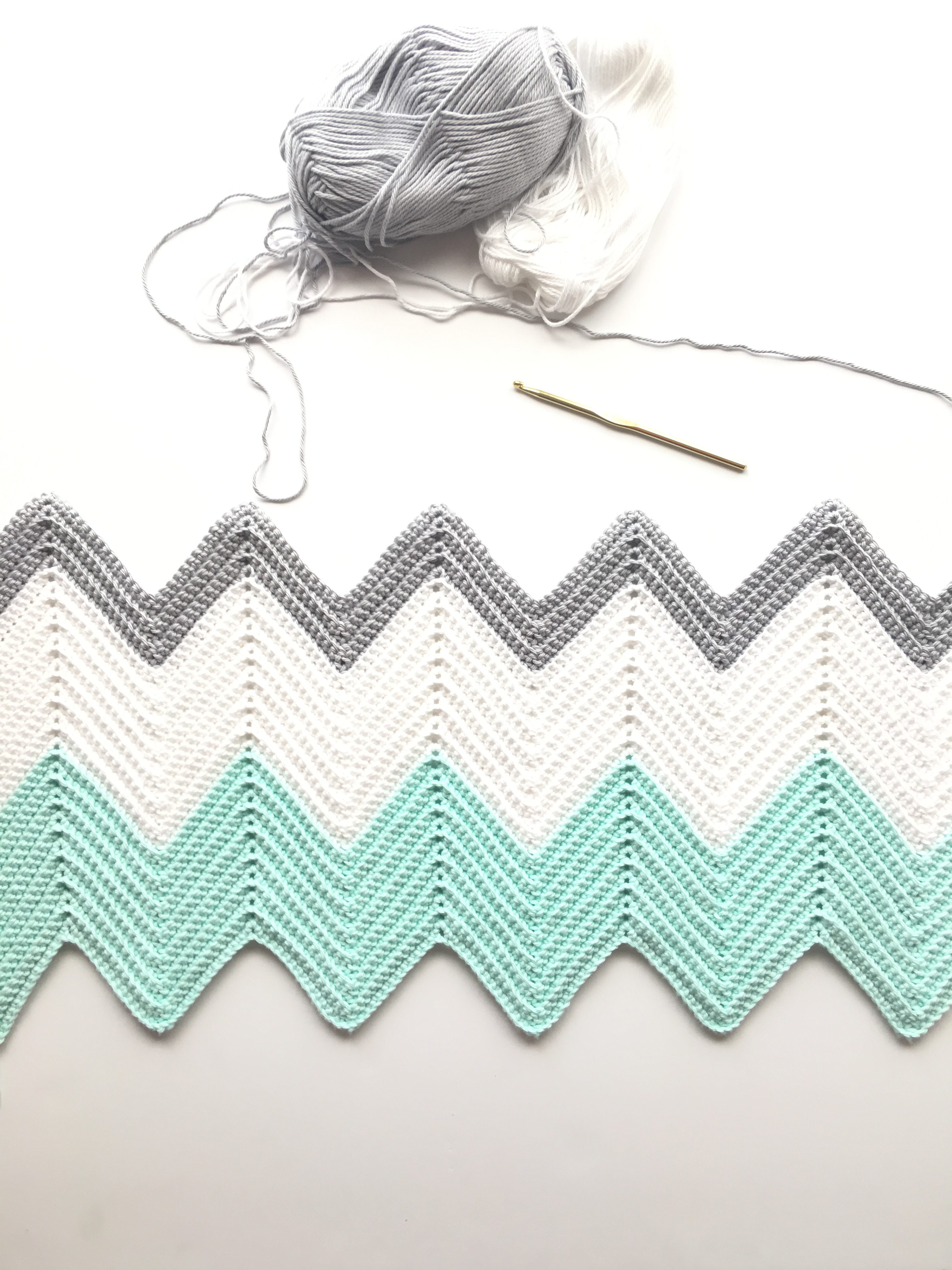 crochet pattern drawing