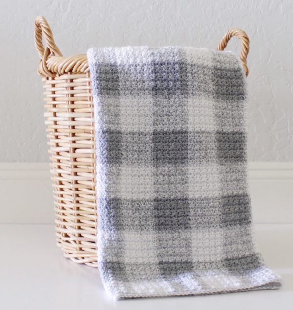 8 Free Crochet Gingham Blanket Patterns