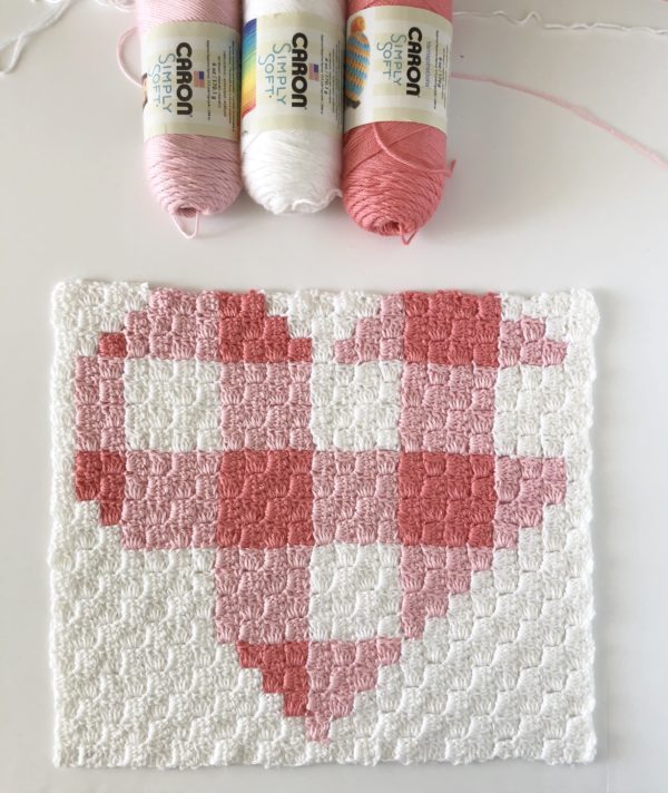 gingham heart blanket with yarn