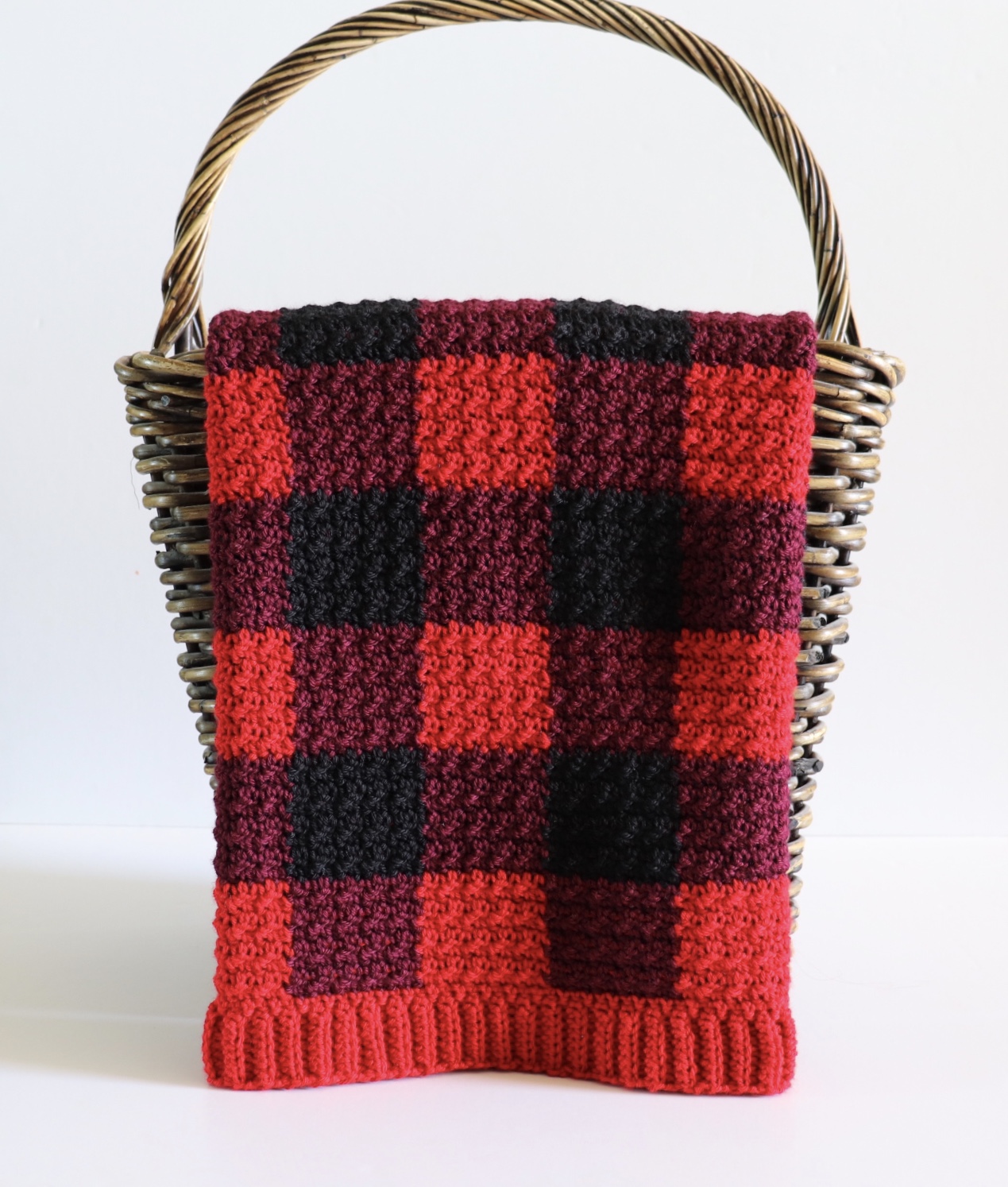 Red Buffalo Check Crochet Blanket - Daisy Farm Crafts
