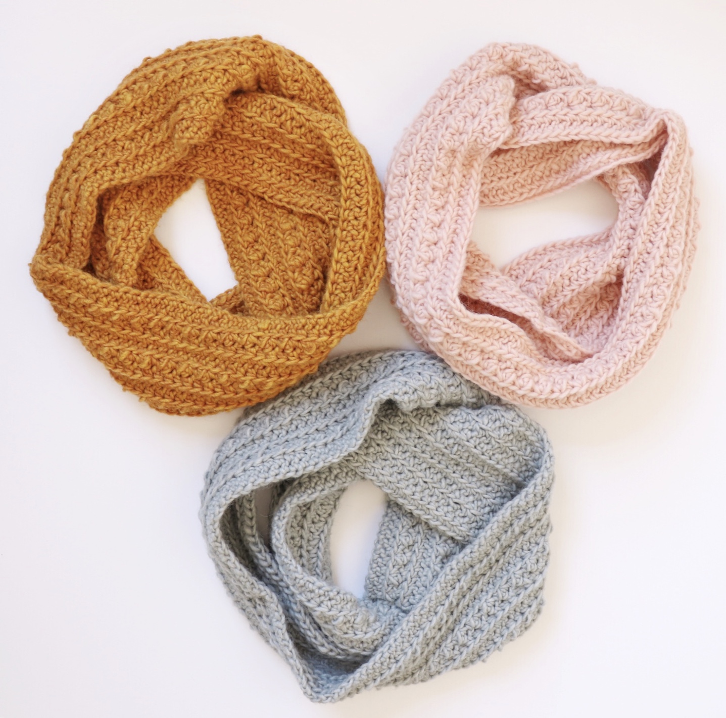 how to crochet a infinity scarf step by step