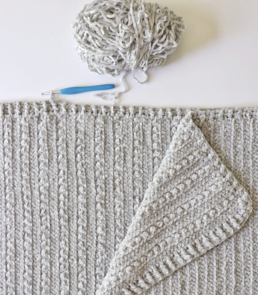 Crochet Velvet Berries Throw