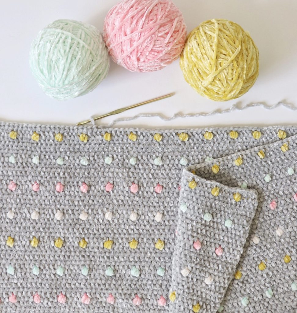 candy dots blanket