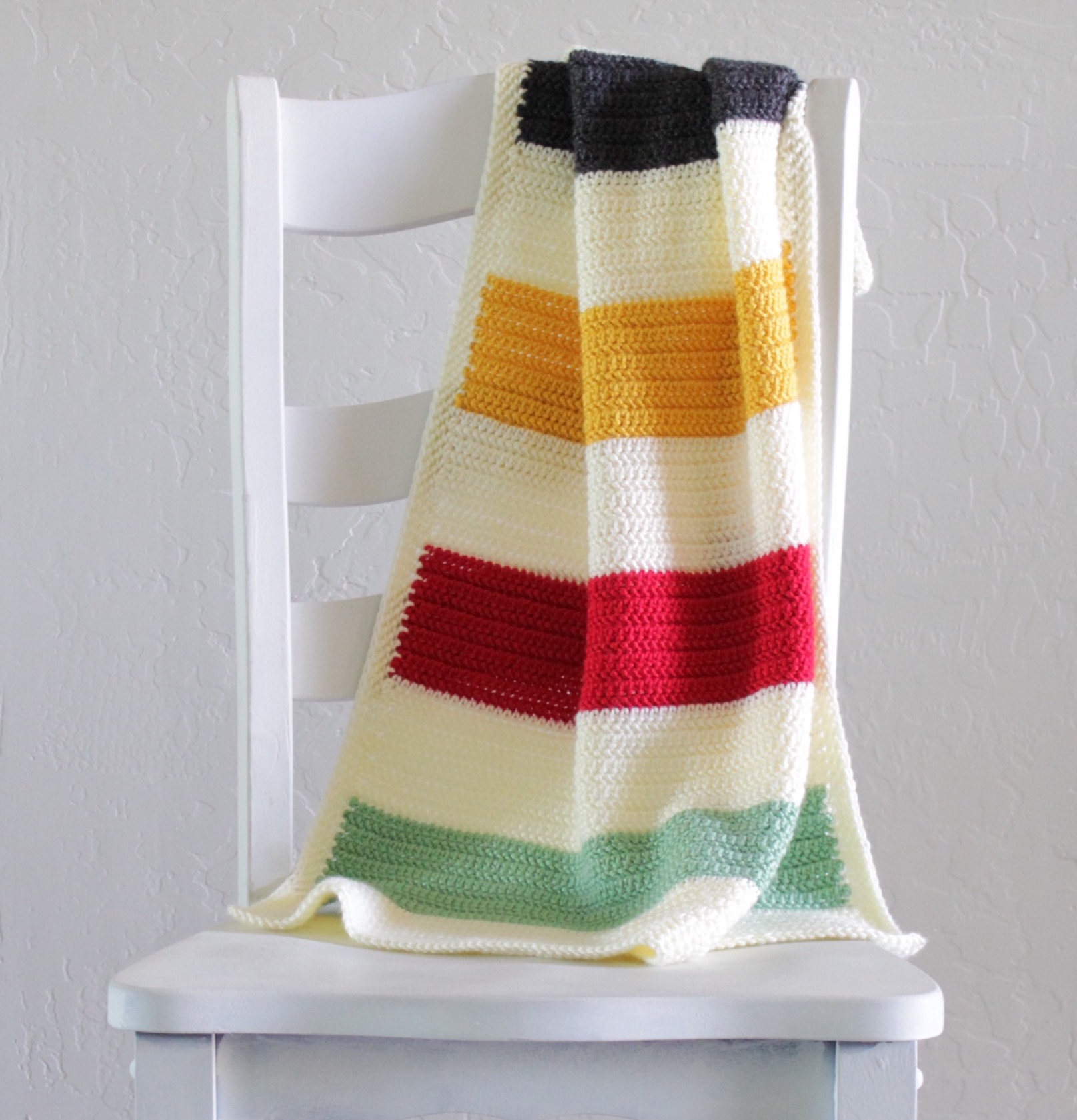25 Crochet Blanket Challenge! - Daisy Farm Crafts