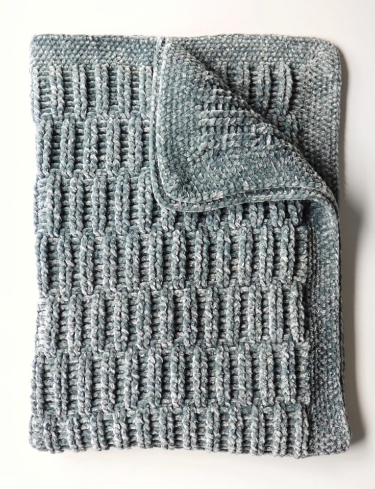 Crochet Ribbed Velvet Throw