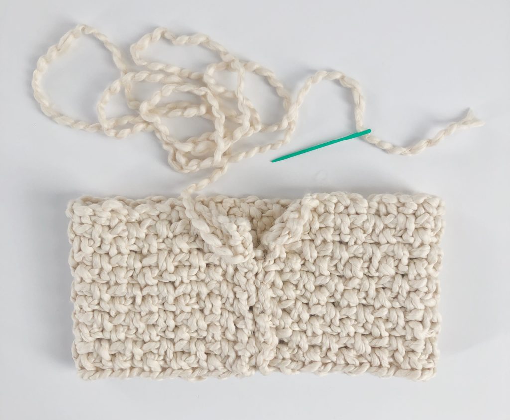 crochet neck warmer seam