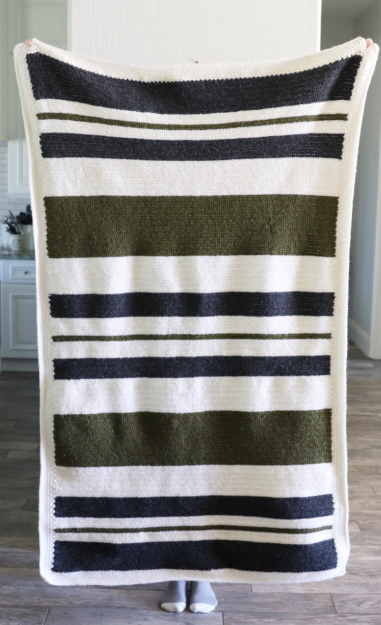 herringbone stripes crochet blanket