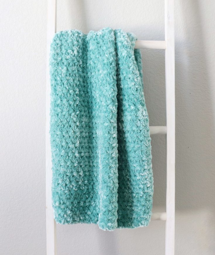 Crochet Velvet Plus Moss Blanket