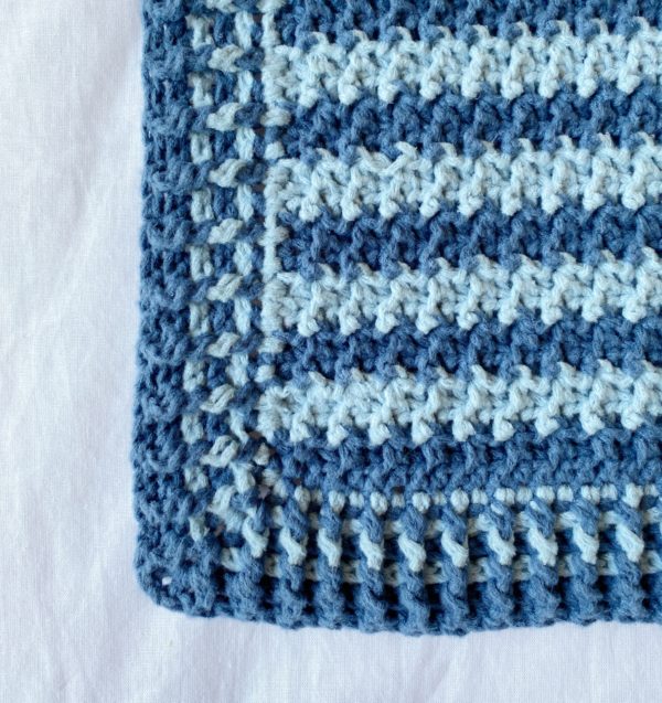 close up of crochet blanket ribbed border