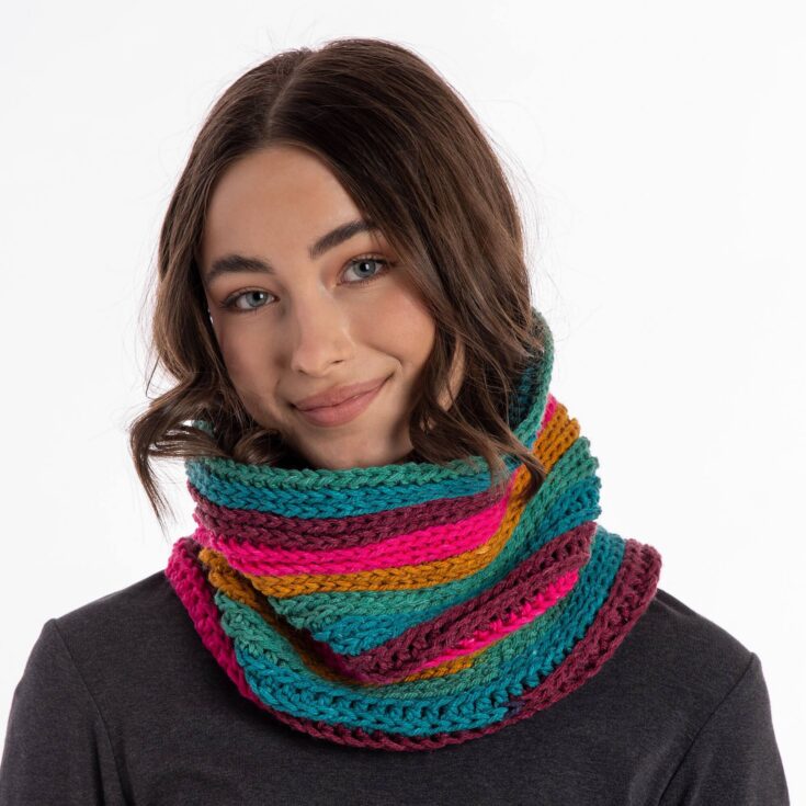 Image for Red Heart Crochet Camel Stitch Cowl from Yarnspirations
