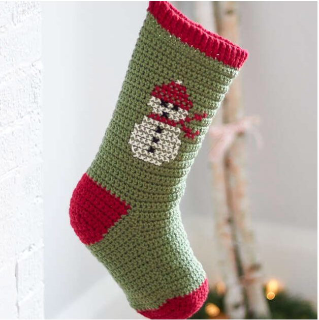 25 Free Crochet Patterns for Christmas - Daisy Farm Crafts