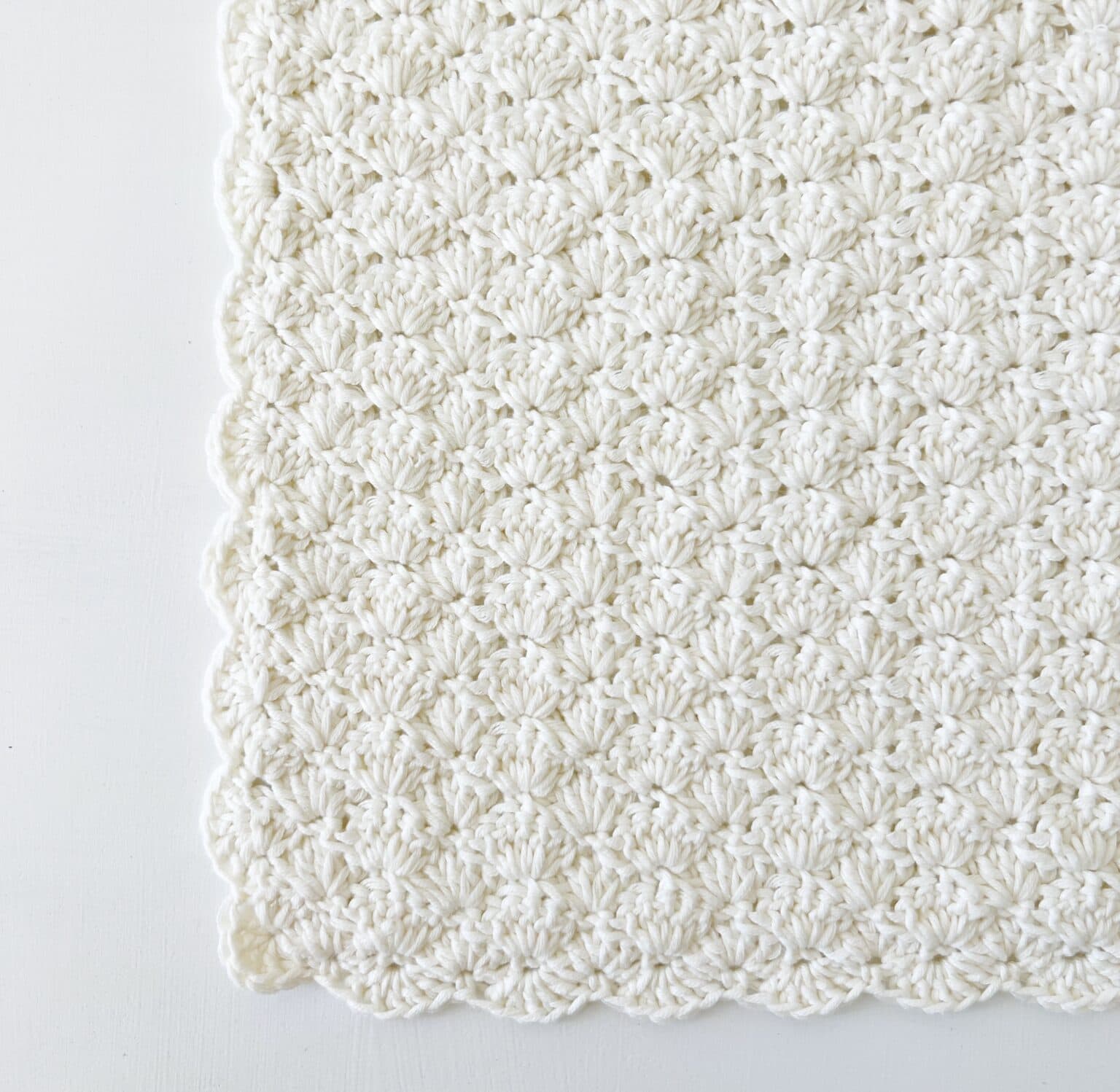 Crochet Classic Shell Stitch Baby Blanket - Daisy Farm Crafts