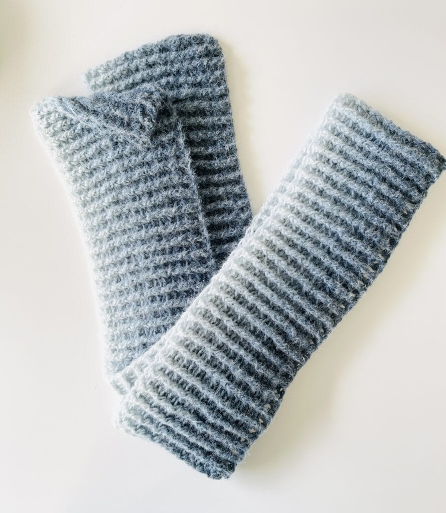 One crochet scarf