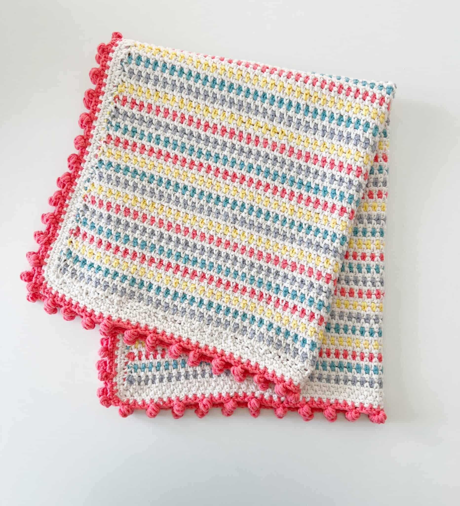 Crochet Speckled Dot Blanket in Bernat Bundle Up Yarn - Daisy Farm Crafts