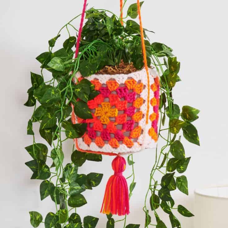 Image for Red Heart Crochet Grannys Hanging Garden Pattern