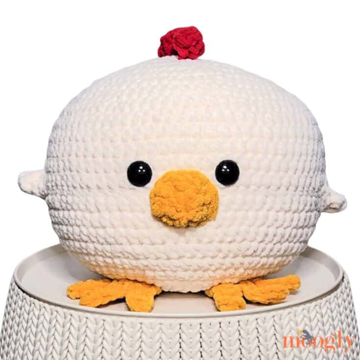 Image for Free Easy Bernat Chicken Crochet Squish Crochet Pattern | Yarnspirations