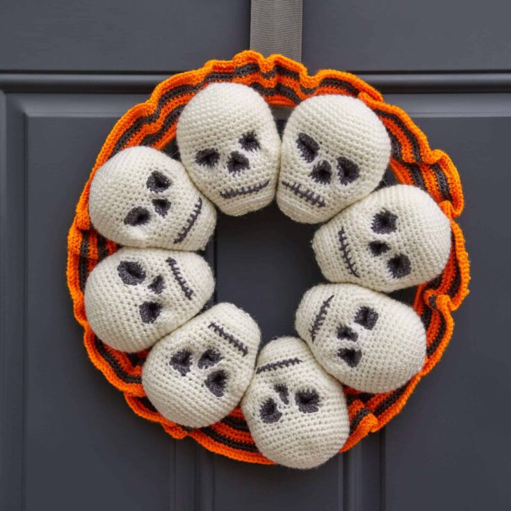 Image for Free Red Heart Circle of Skulls Wreath Crochet Pattern