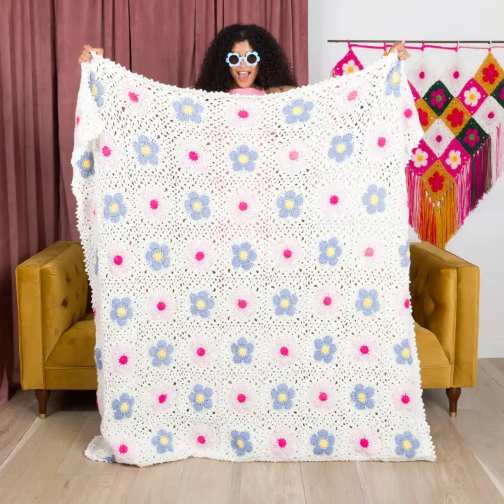 Image for Filigree Flowers Crochet Blanket
